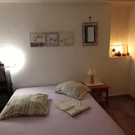 66m2 2chb, Calme, Frais, Agreable Centre